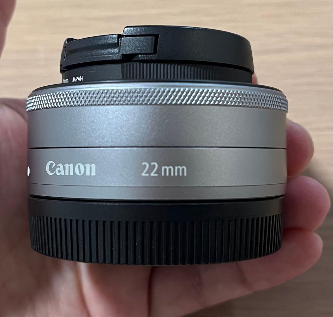 Canon EOS M10 ホワイト　ミラーレス一眼