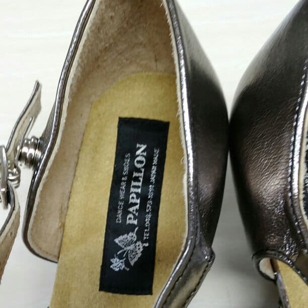 お値下げ　社交ダンス　サンダル　新品