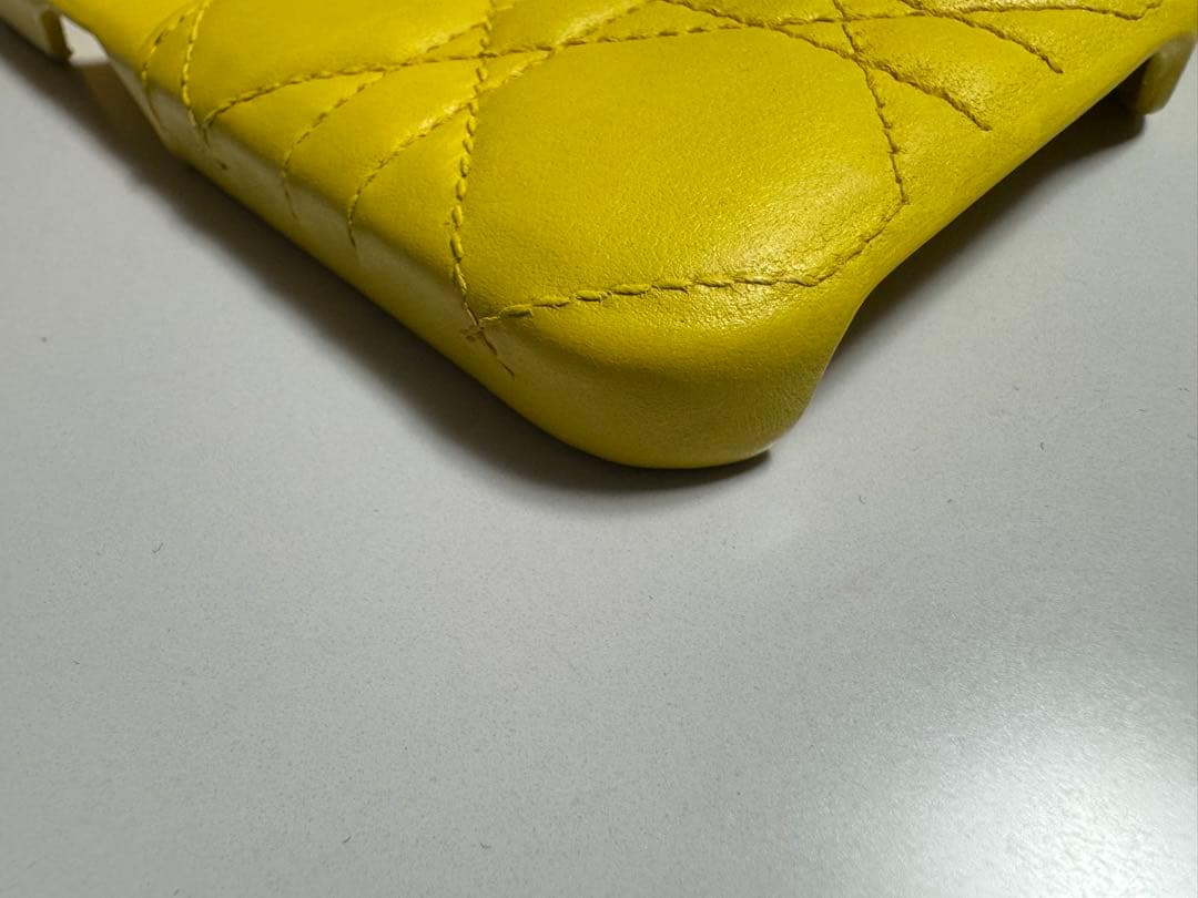 クリスチャンディオール iPhone15Pro