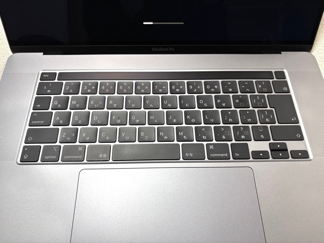 MacBook本体 MacBook Pro 16inch (Late 2019) 32GB/1TB