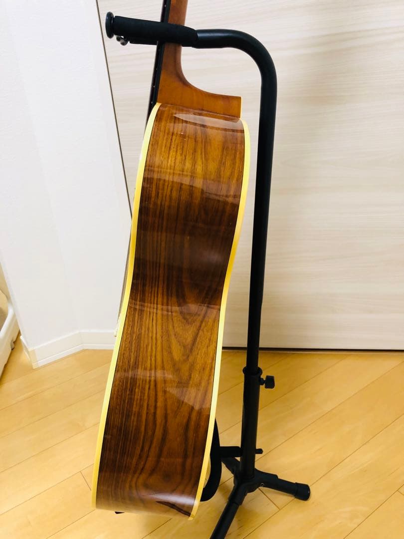 日本の熟練職人が手がける高品質アコースティックギターK.Yairi SBL-1A