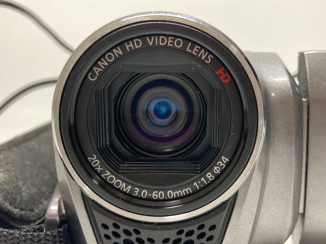 美品　Canon　iVIS HF R21　ビデオカメラ　j337a224dd