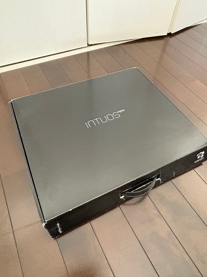 Wacom Intuos Pro A4 ペンタブレット 本体