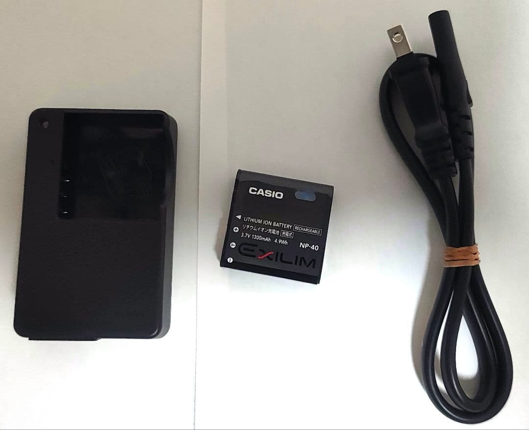 動作確認済✨️　CASIO カシオ EXILIM EX-Z400 ピンク