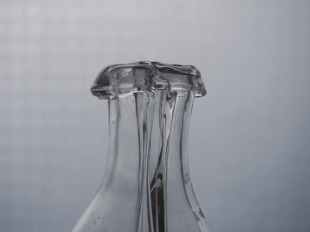 吹きガラスの２輪挿し ゆらゆらガラス ガラスボトル 古道具 硝子/K413