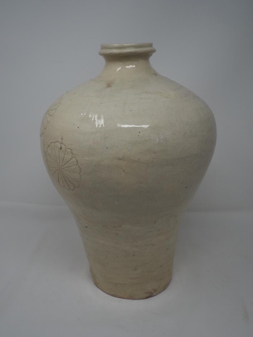 梅瓶　菊花文　中国　　-SO