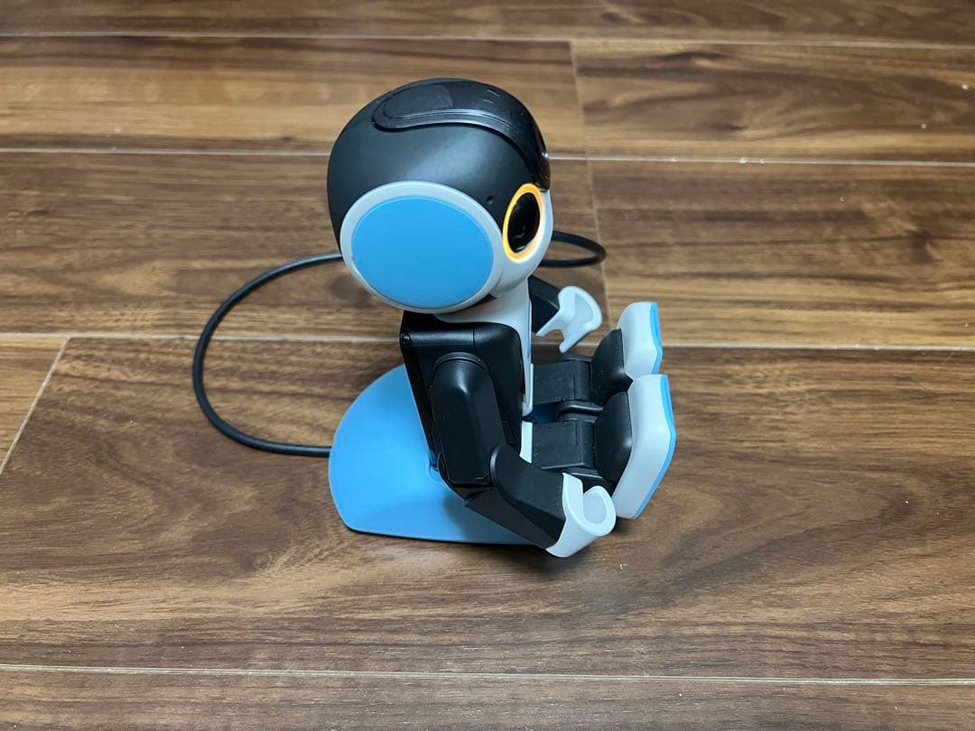 シャープ　ロボホン Wi-Fi対応、SR-06M-A