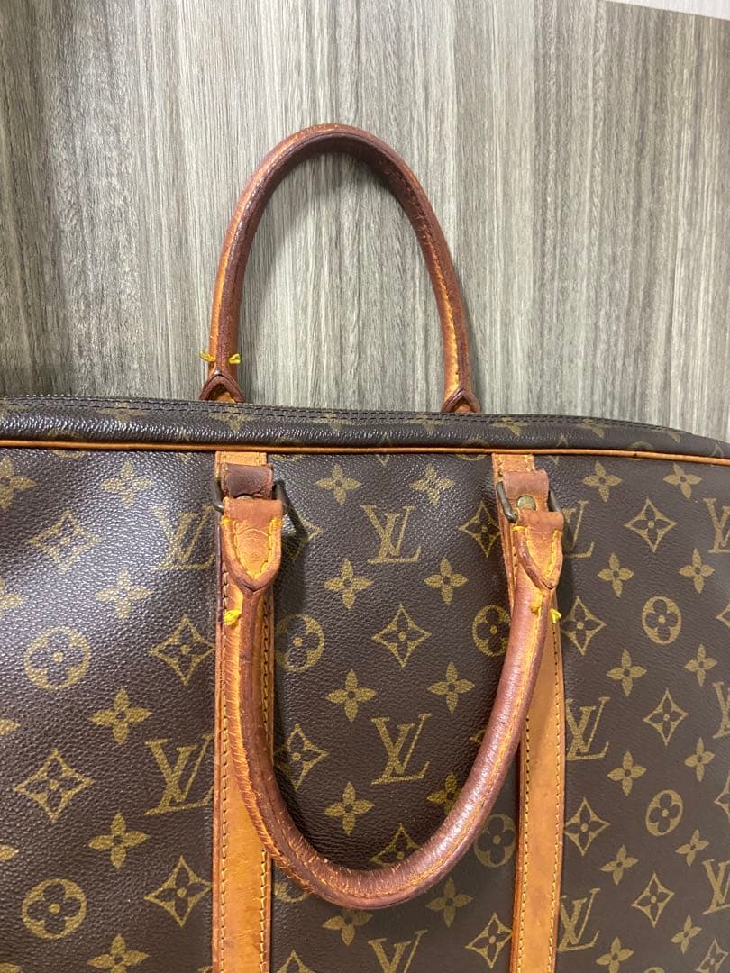 ルイヴィトン　モノグラム ポルトドキュマン　ヴォワヤージュ ビジネスバッグ　茶色