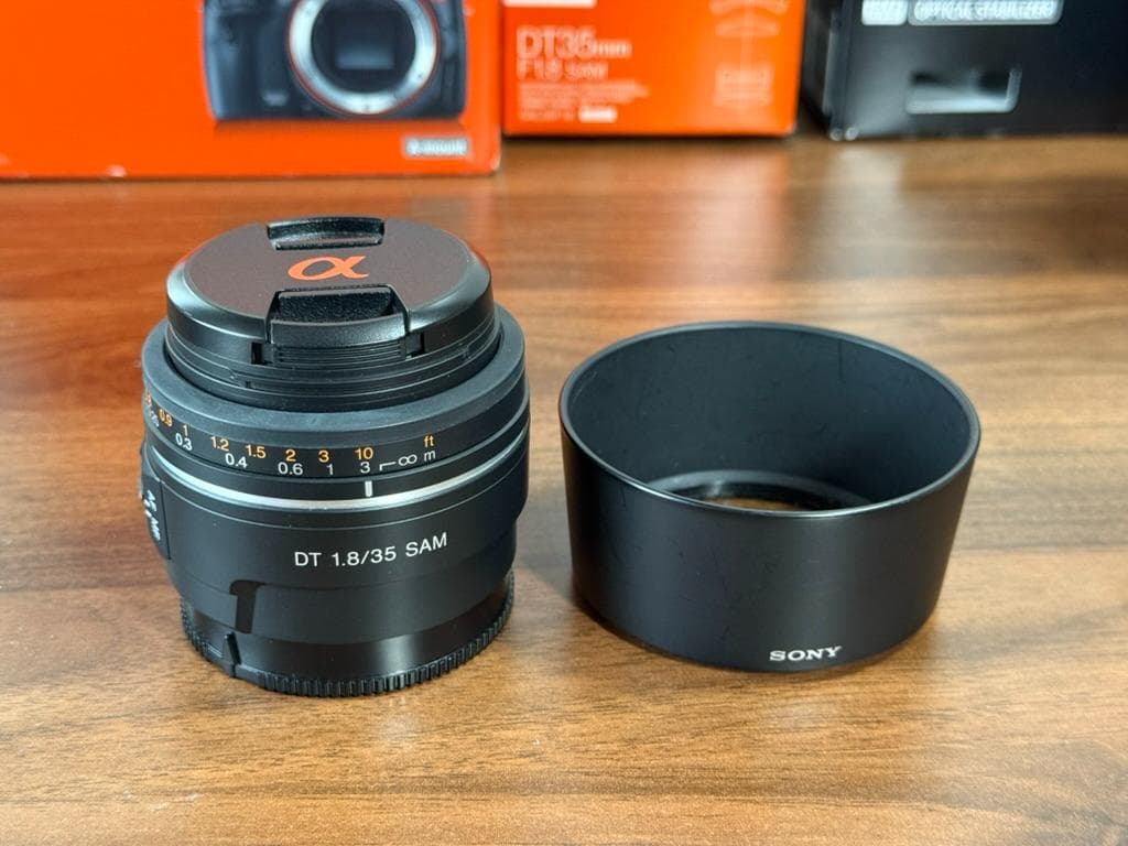 【シャッター数12,988回】SONY α55 ＋ズーム・単焦点レンズ2本セット