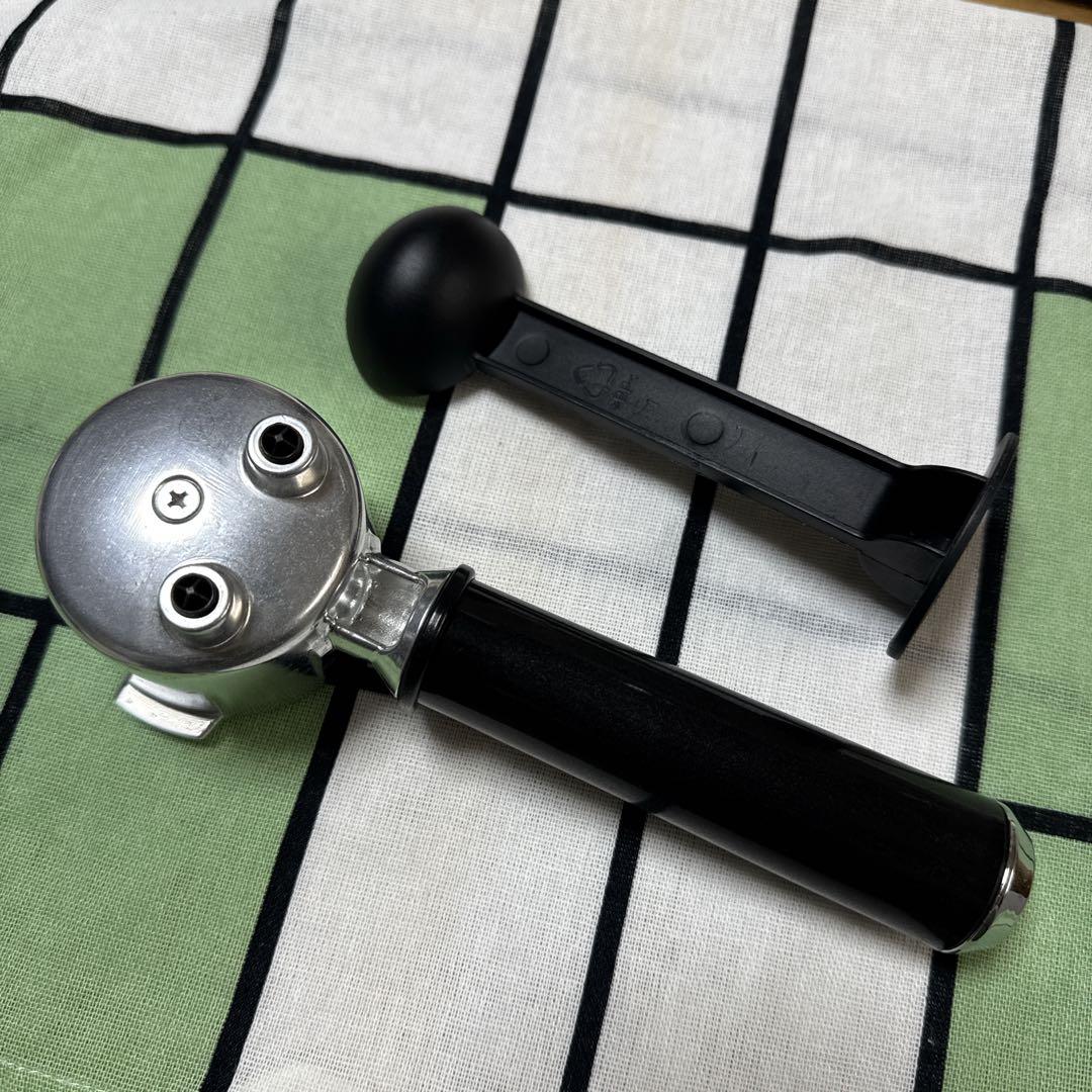 DeLonghi エスプレッソマシン　ECP3220J-W