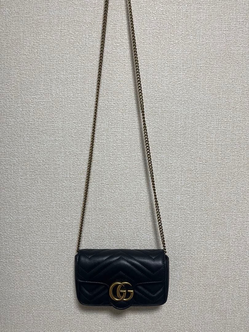 【美品】GUCCI グッチ　キルティングミニショルダーバッグ黒　GGマーモント