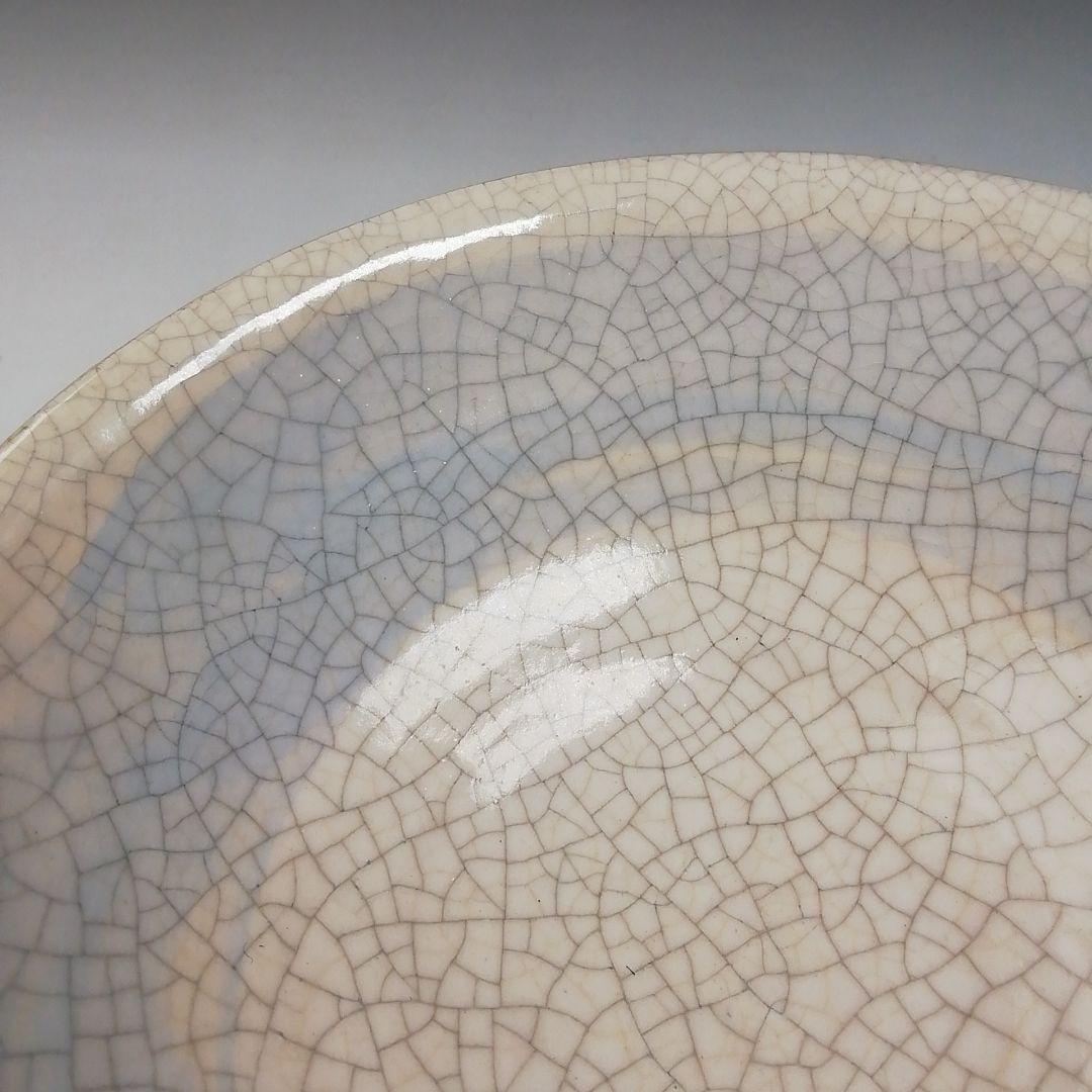 Ｔ７０３　茶碗　『白刷毛目　平茶碗』『桂窯　伊東桂楽 造』　共箱　抹茶碗　茶道具