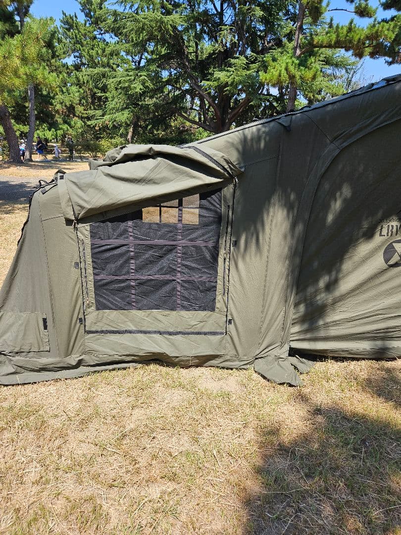 banker air tent 　BONFLAG Air Bedもお付けします。