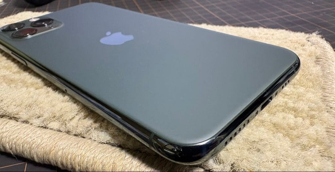 iPhone 11 Pro 64GB ミッドナイトグリーン　初期化済