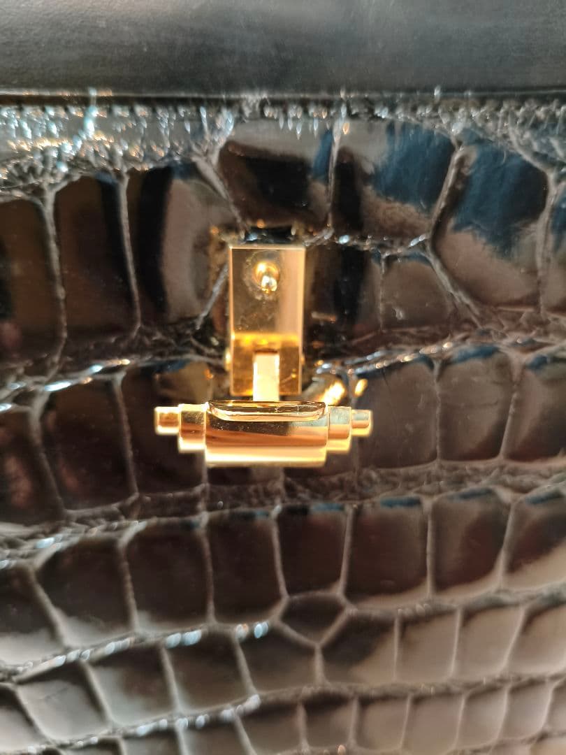 美品★JRA認定　本革　シャイニング　クロコ　フォーマル　ハンドバッグ