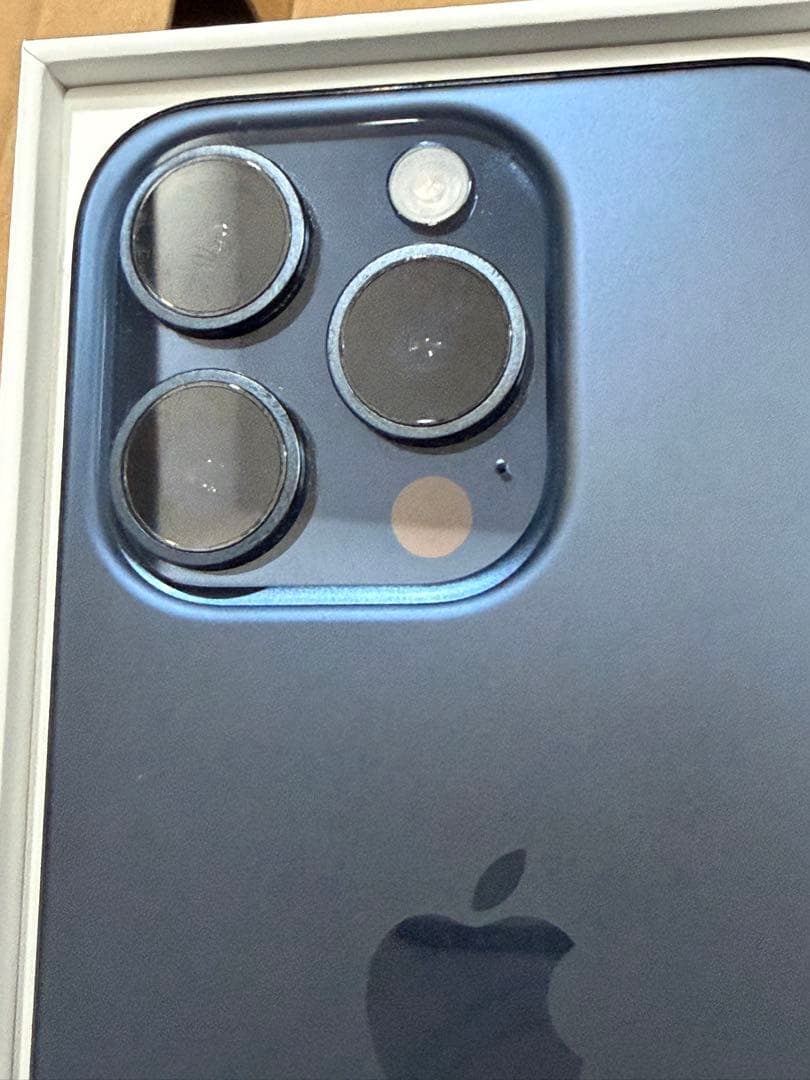 Apple iPhone 15 Pro 256GB ブルーチタニウム 本体