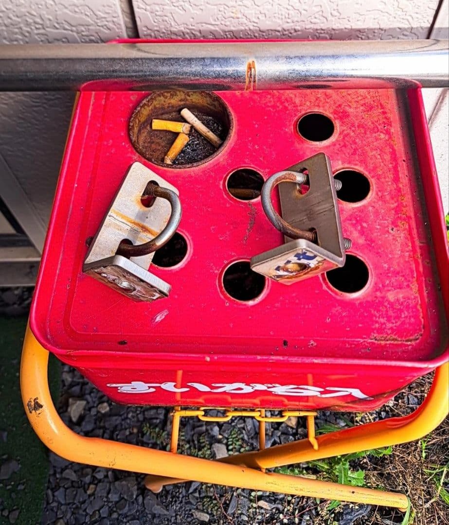 トラックアンテナステー