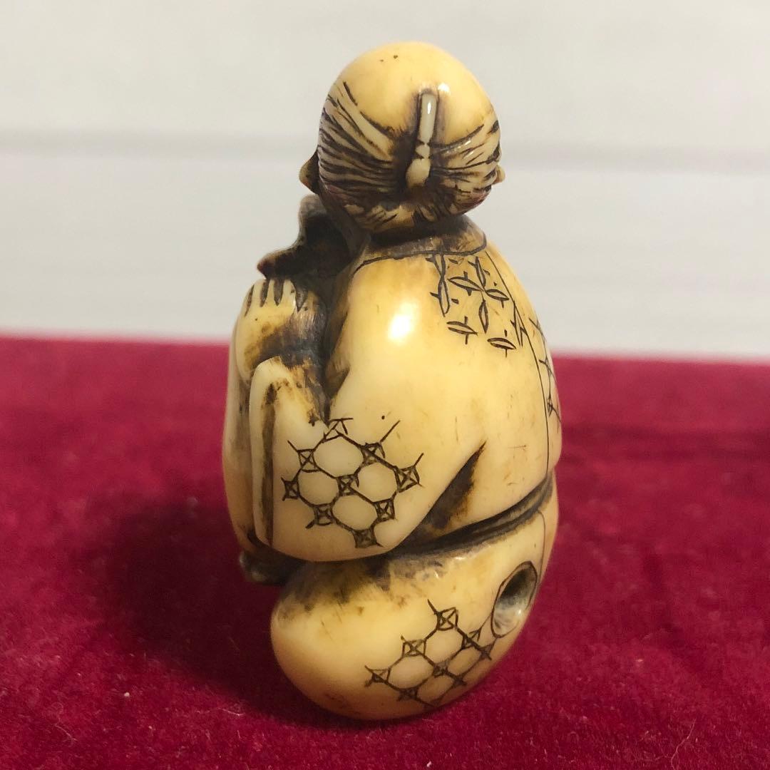 マンモス牙彫り　骨董 根付　置物