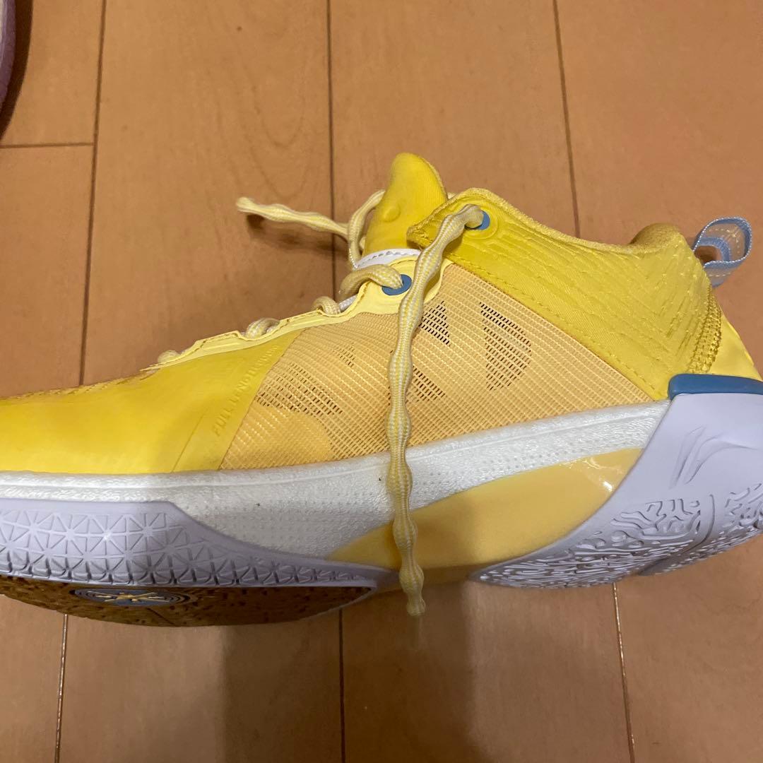 リーニン シャドウ6 wade us9 スポンジボブ