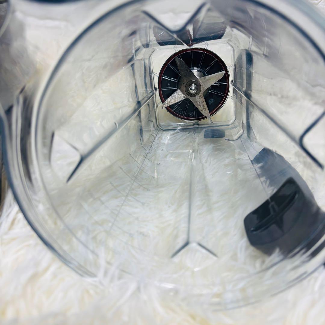 Vitamix TNC5200 VM0111 バイタミックス ミキサー ジューサ