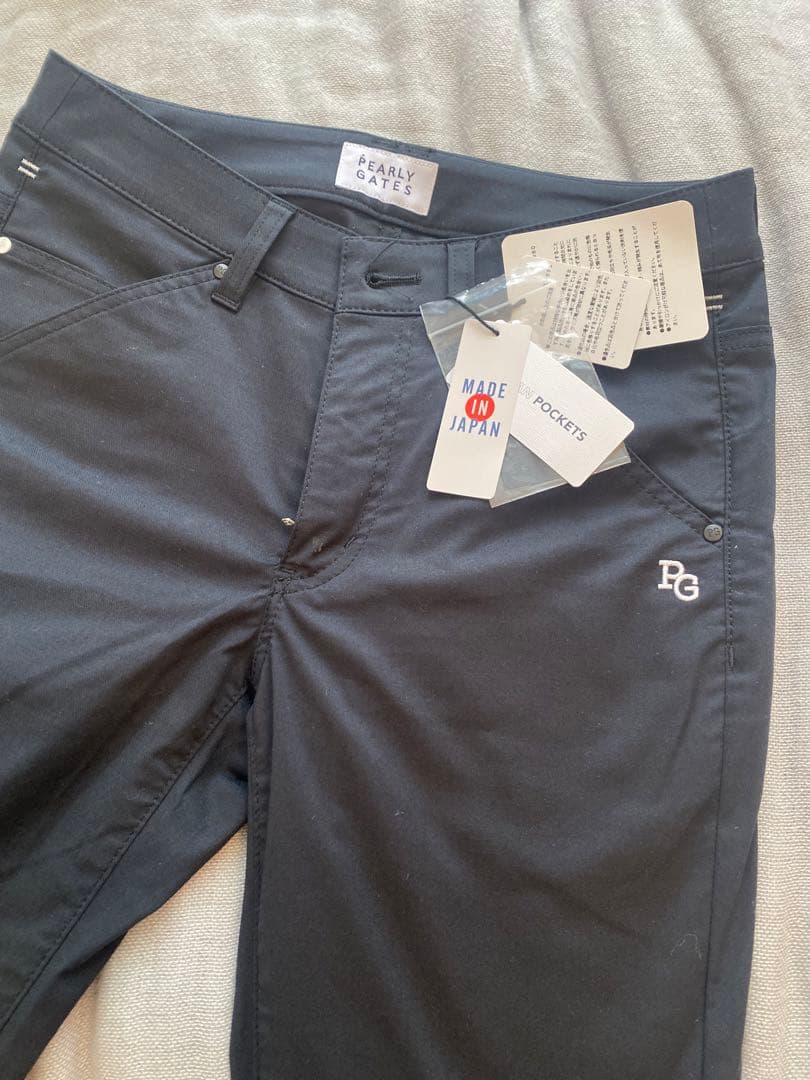 【新品タグ付】パーリーゲイツ　ストレッチツイルパンツ