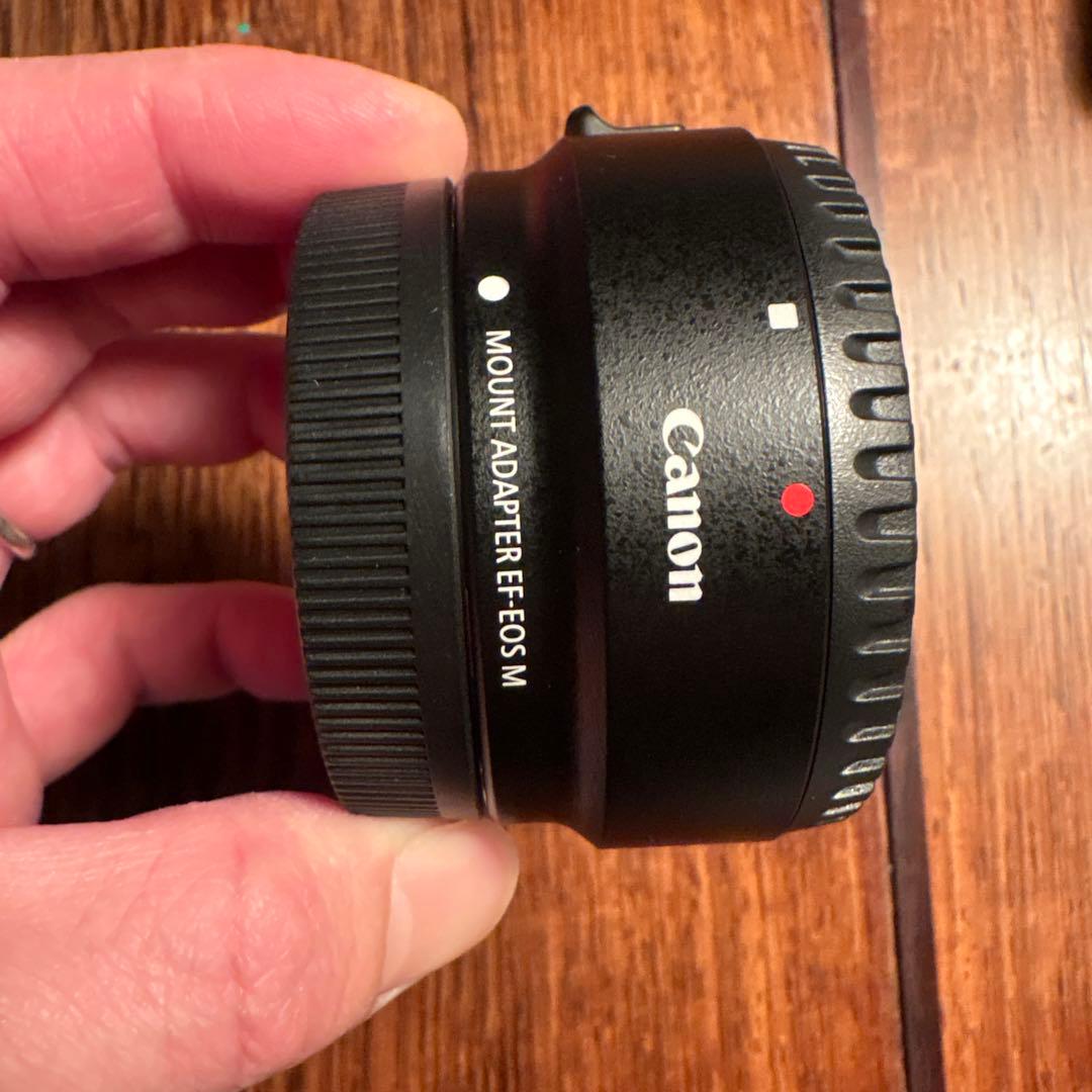 Canon EOS M ダブルレンズキット