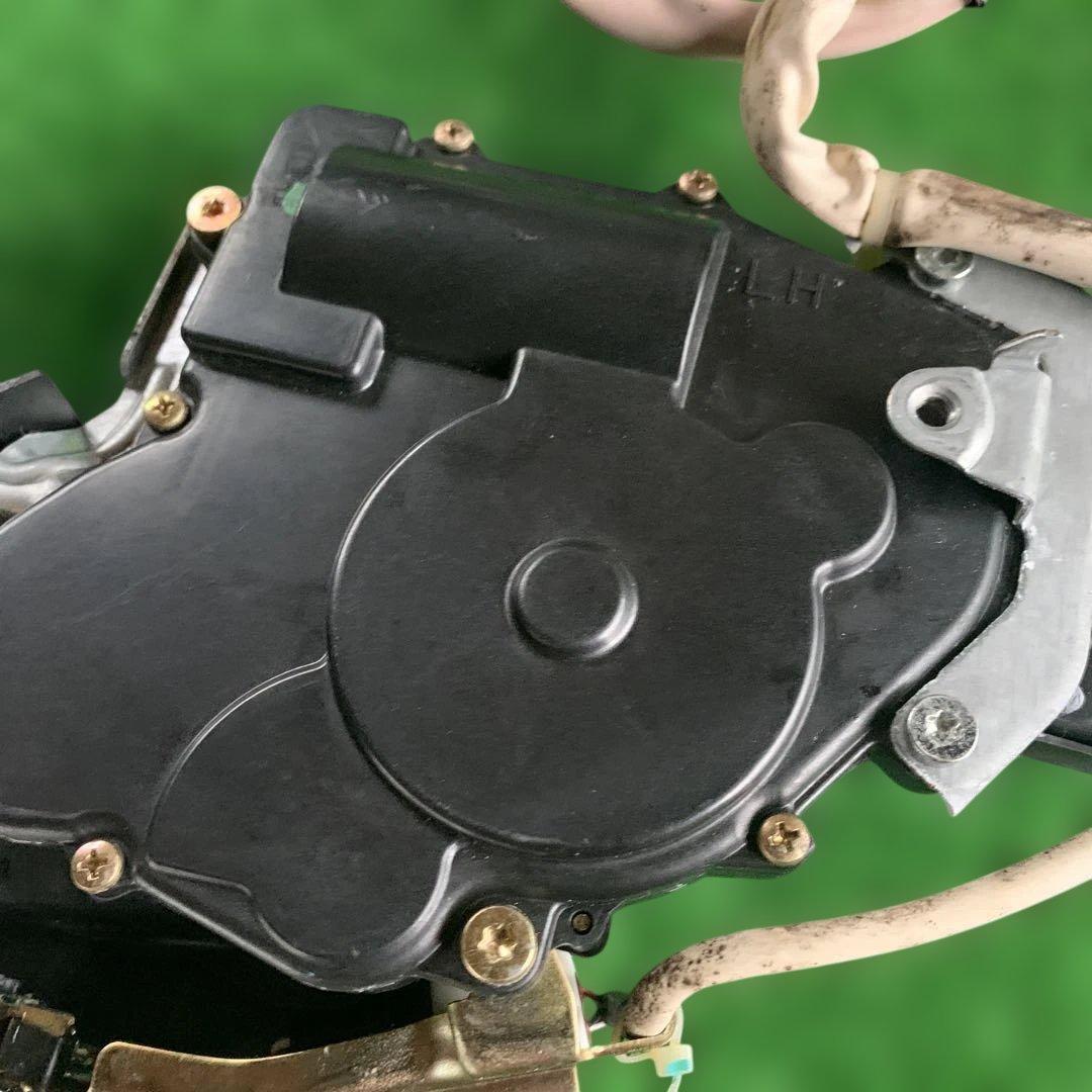 トヨタ　セルシオ　30 31 後期　純正ドアロックアクチュエーター　左前　中古品