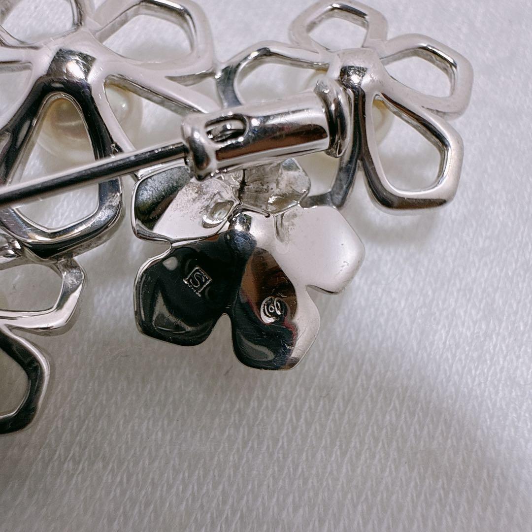 TASAKI タサキ シルバー 3粒 あこや真珠 パール フラワー ブローチ