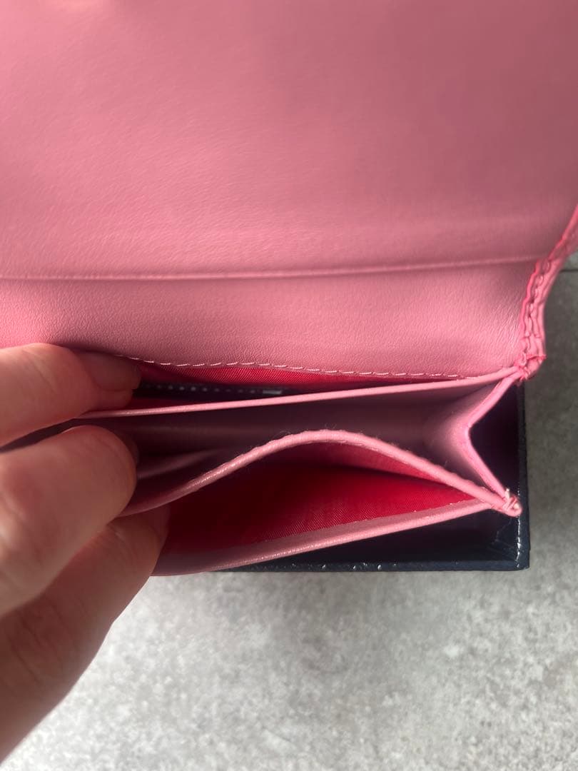 【美品】PRADA/プラダ/名刺入れ/ピンク/レディース/サフィアーノ