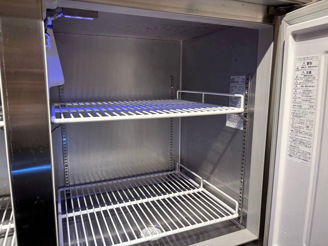 とっちい美品ダイワ大和業務用テーブル形冷凍冷蔵庫コールドテーブル最新モデル
