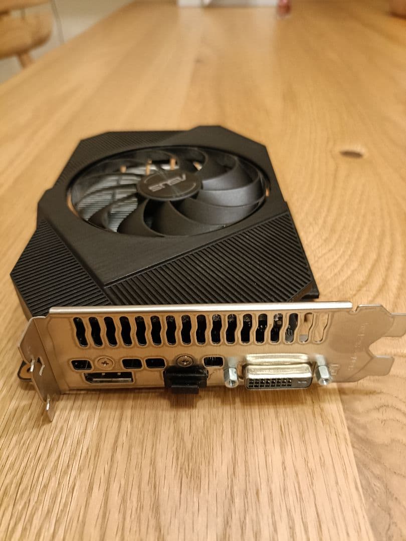 グラフィックボード・グラボ・ビデオカード NVIDIA GeForce GTX 1650 4GB