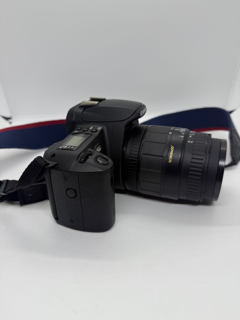 Canon EOS kiss iii レンズ付き　フィルムカメラ