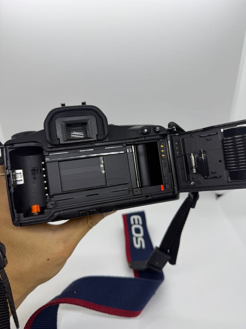 Canon EOS kiss iii レンズ付き　フィルムカメラ