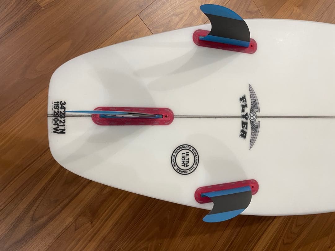 【直接引き取り】【フィン付属】チャンネルアイランド サーフボードOG flyer