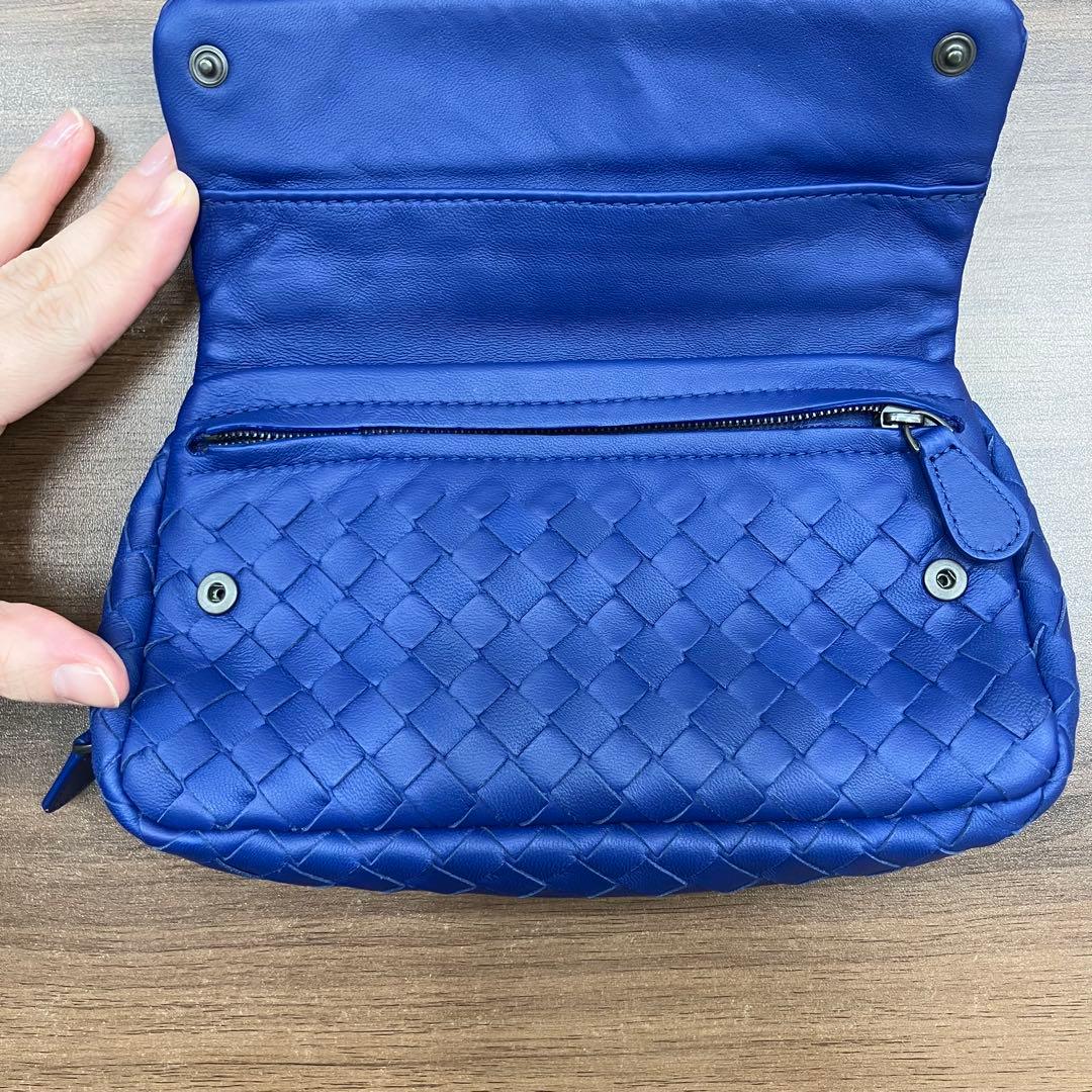 BOTTEGA ボッテガ・ヴェネタ イントレチャート チェーンショルダー