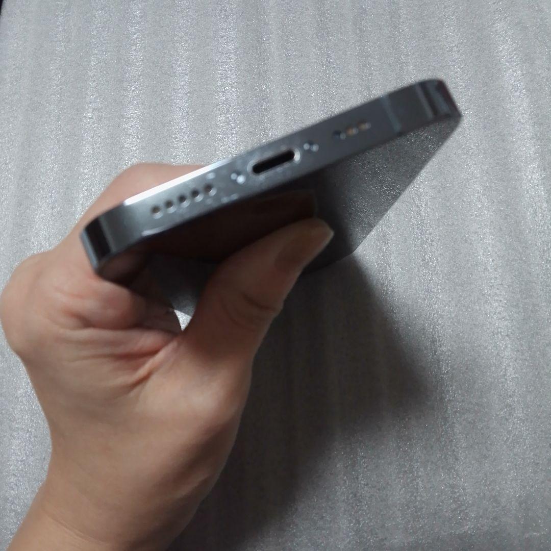 Apple　iPhone13 pro　シエラブルー