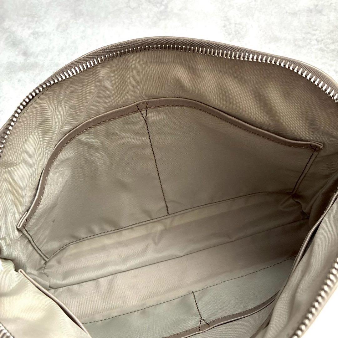 ✨美品✨ヒロフ HIROFU ショルダーバッグ Hロゴ シボ革 グレージュ