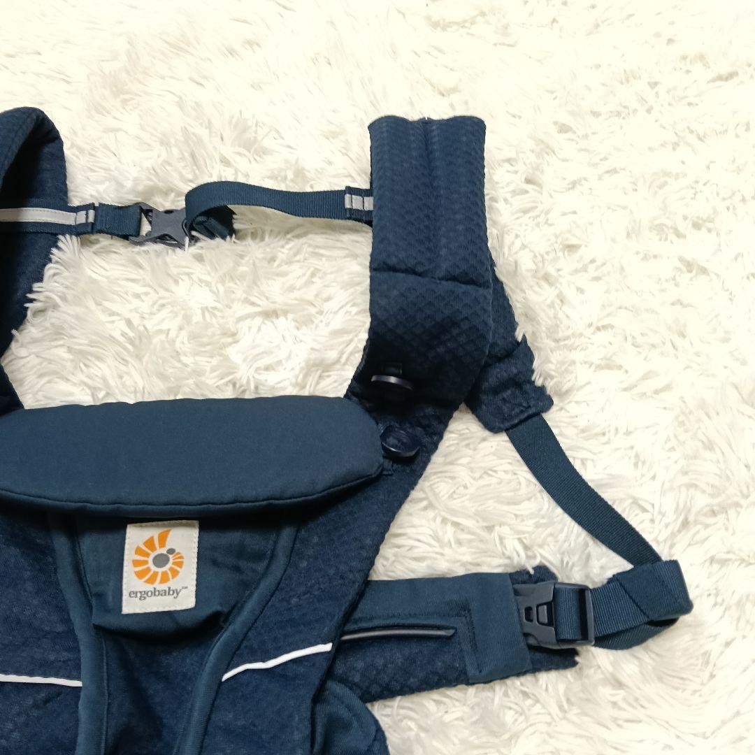 【美品】エルゴベビー オムニブリーズ ミッドナイトブルー