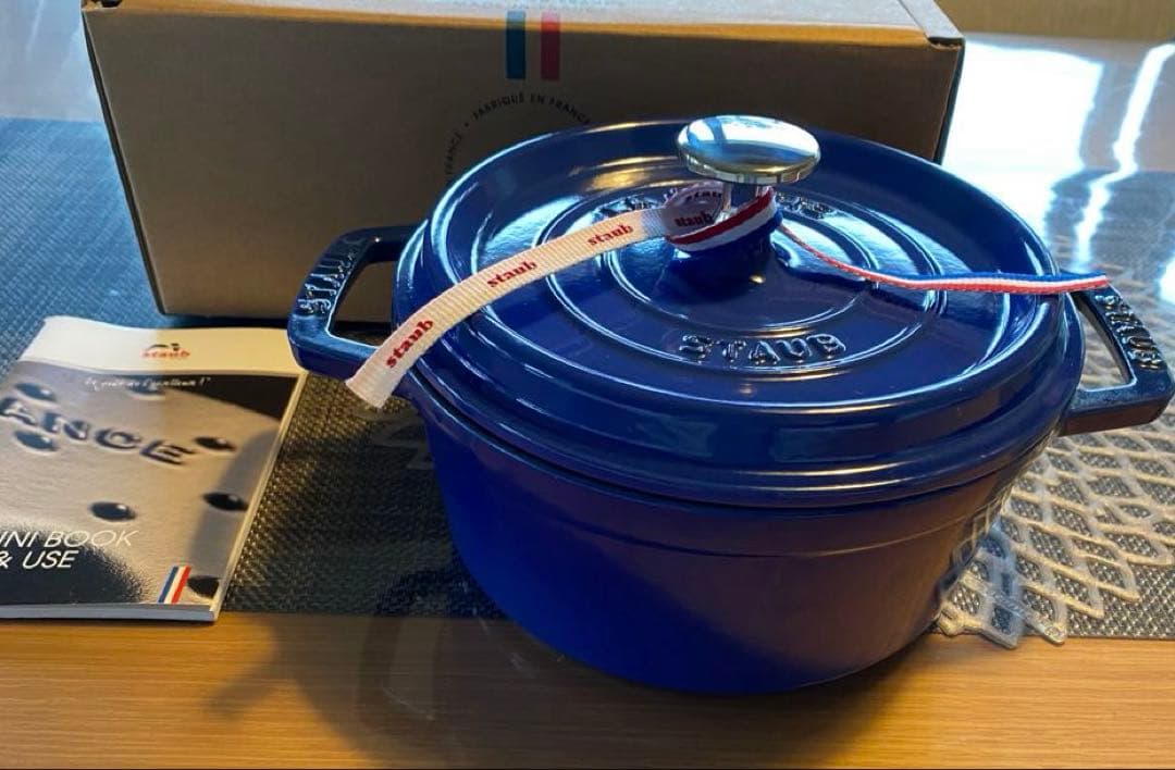 STAUB ストウブ　ココット　ラウンド　ブルー　ロイヤルブルー　美品　18cm