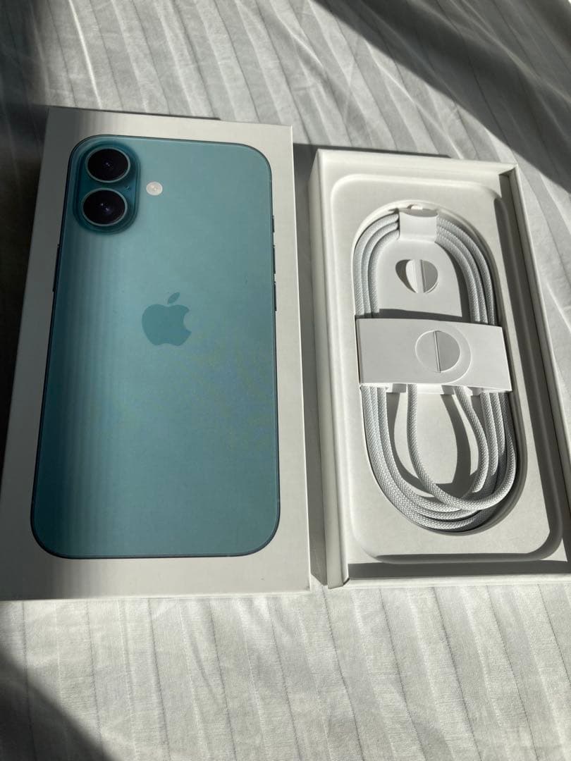 スマートフォン本体 Apple iPhone 16 256g