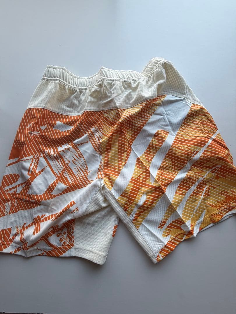 YONEX ハーフパンツ　Ｌサイズ 廃盤商品　レア