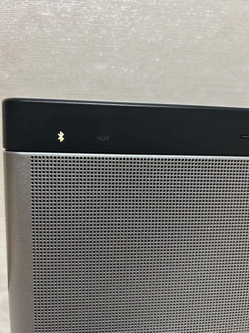 スピーカー・ウーファー BOSE SoundLink Bluetooth speakerIII