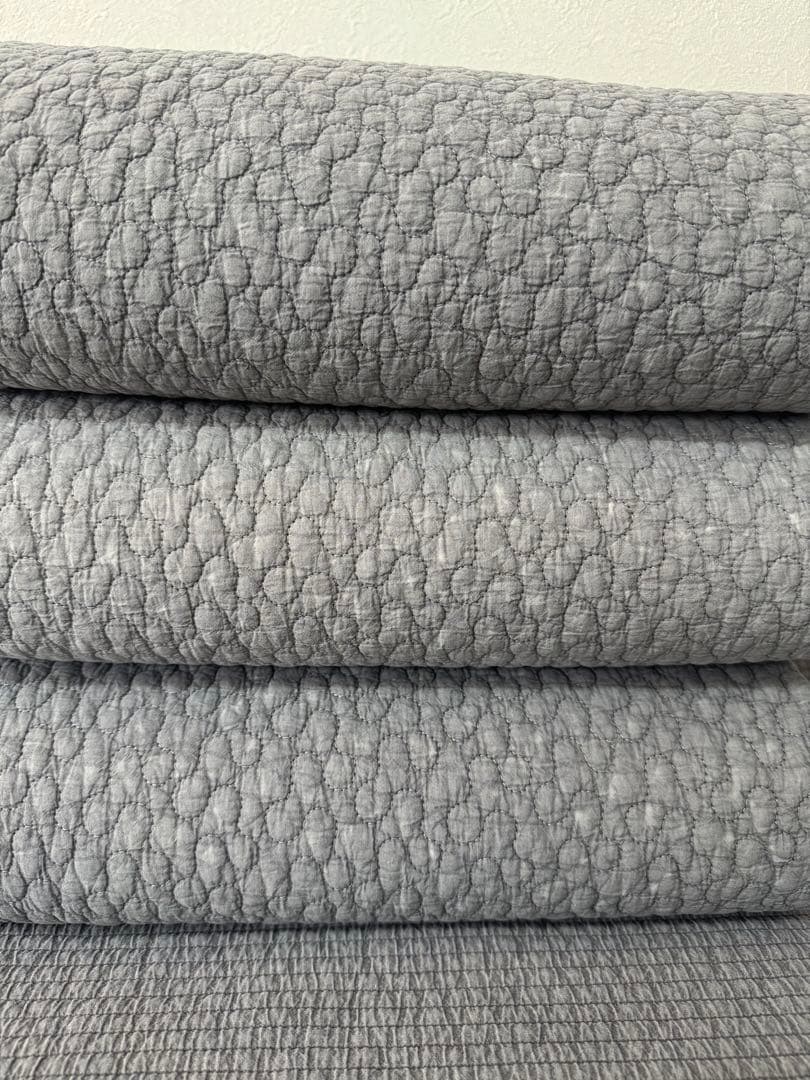 新品　韓国イブル クラウド柄 150×200（±5cm）グレー