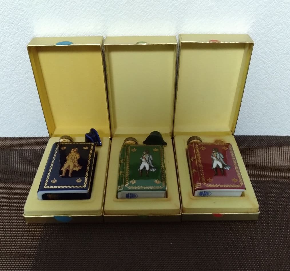 【希少】カミュ・ナポレオン ミニボトル 赤緑青ブックセット