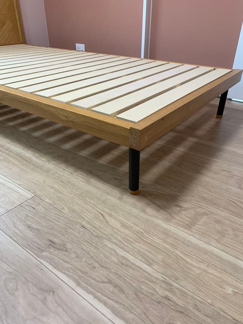 シングル木製ベッド　すのこ式