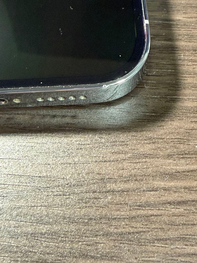 iPhone 14 Pro シルバー　256GB 背面割れあり