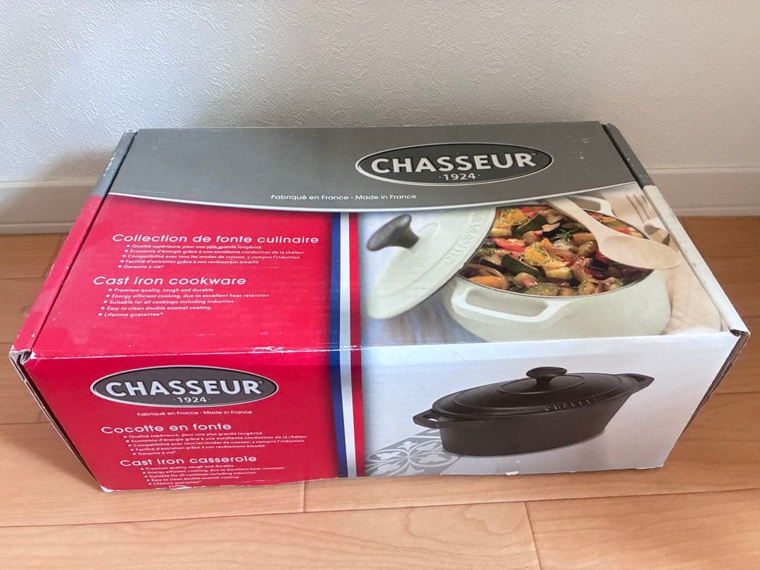 【新品未使用】　CHASSEUR シャスール　鋳鉄オーバル鍋 ブラック　（黒）