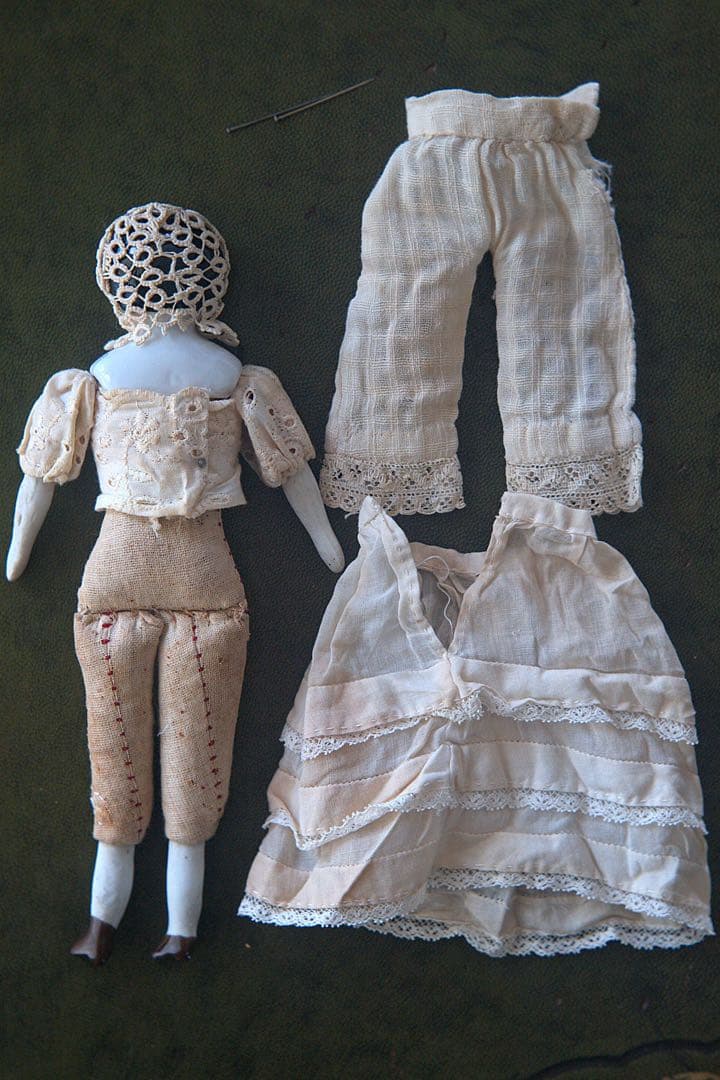 ネ*ネ様 アンティーク チャイナヘッドドール ビスクドール ミニチュア