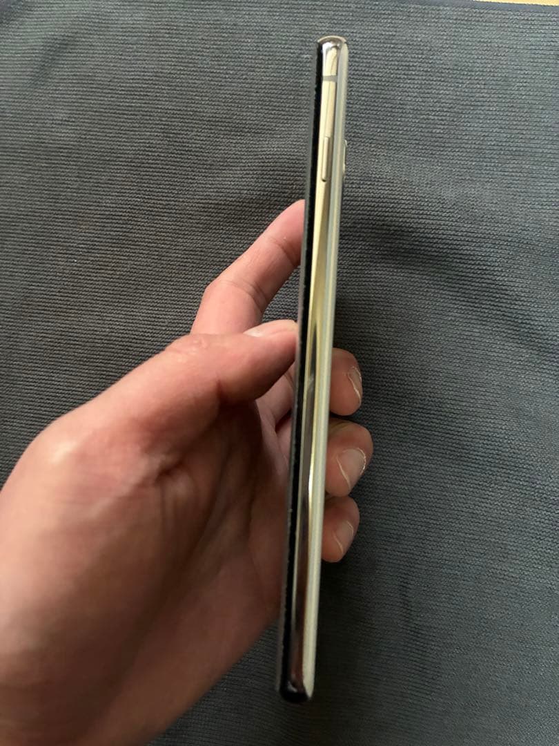 Galaxy S10 SC-03L SIMフリー プリズムホワイト