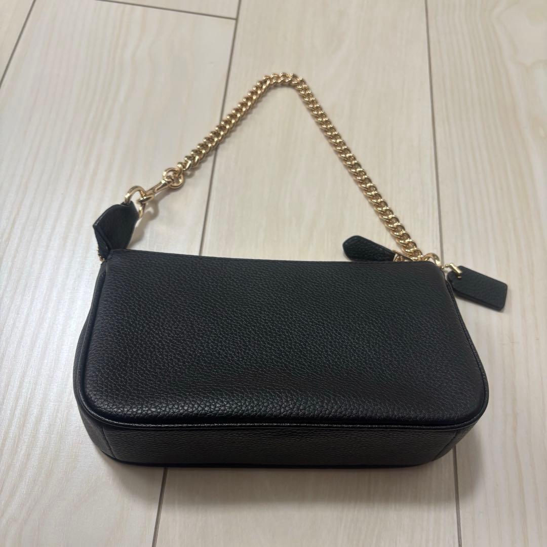 新品未使用 COACH ブラックレザーハンドバッグ チェーンポーチ 53077